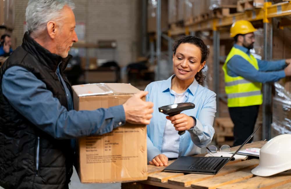 How Freight Broker Agents Ensure On-Time and Secure Deliveries